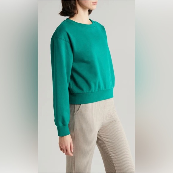 Beyond Yoga On The Go Crewneck in Meadow Green , size XL - Picture 4 of 8